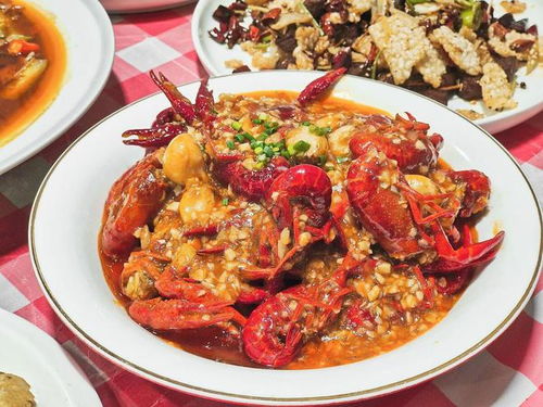 哪個(gè)地方的小龍蝦最好吃 2025全國(guó)小龍蝦top10榜單來(lái)了